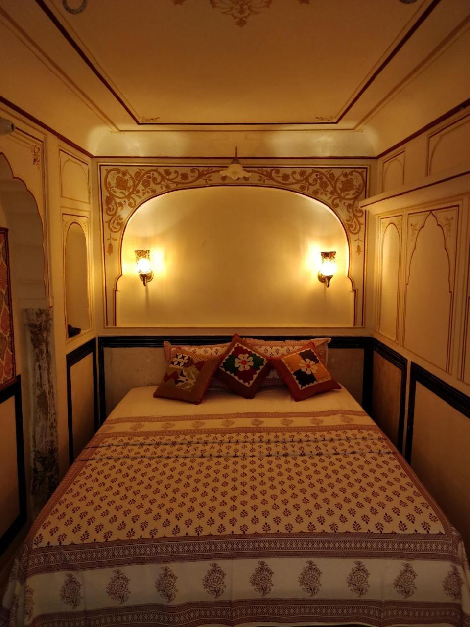 Jaipur Haveli Bed and Breakfast Esterno foto